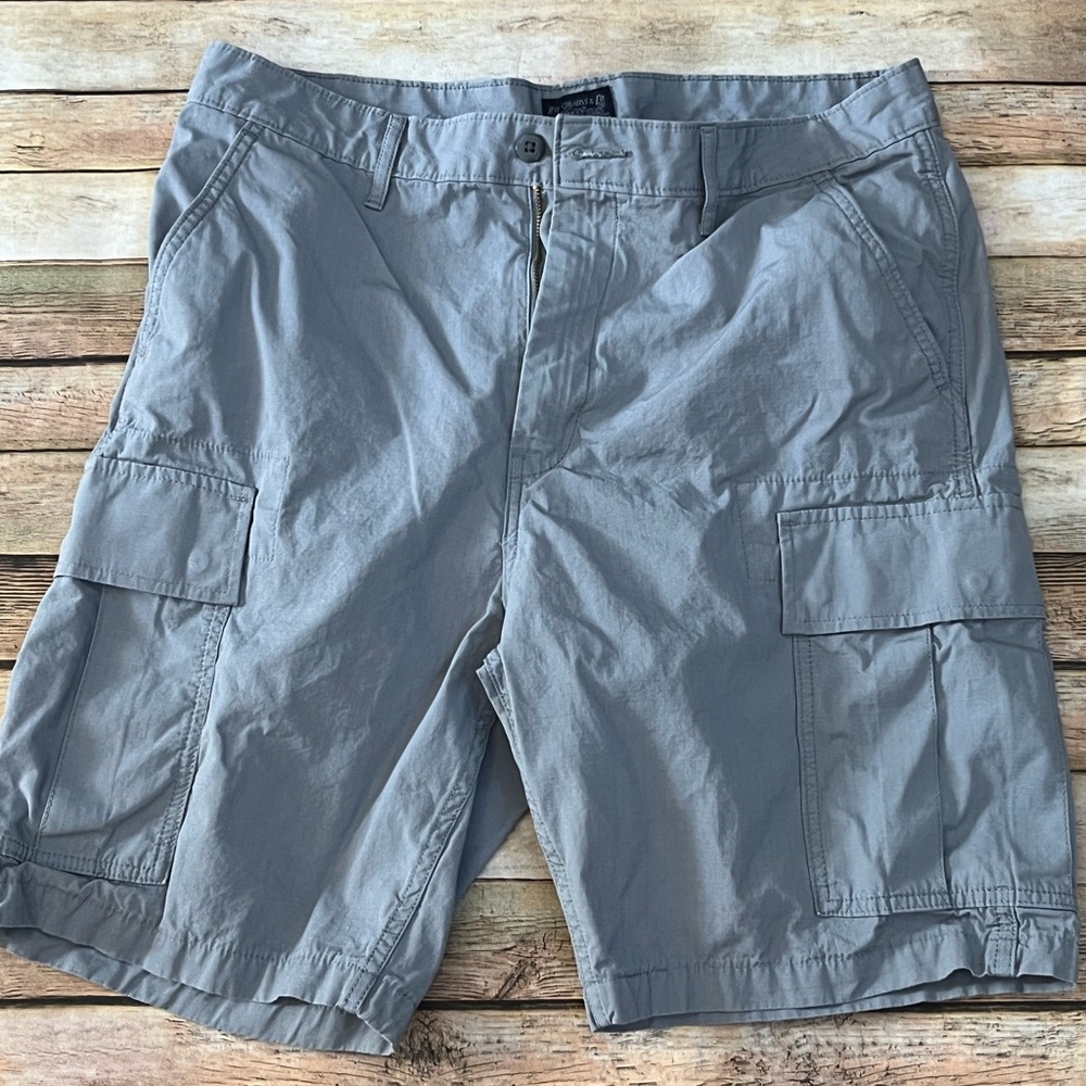 Levi men’s shorts 34 grey